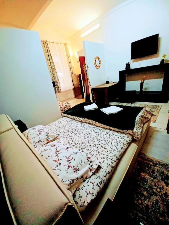 Studio Republicii Lägenhet Braşov Exteriör bild